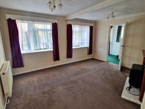 Sitting Room- click for photo gallery